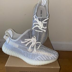 Yeezy boost 350 v2 static - size 6